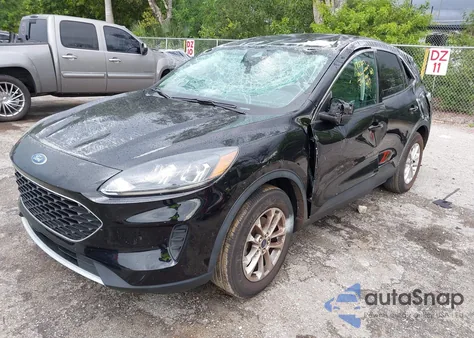 2021 Ford Escape Se z USA, uszkodzony, nr VIN 1FMCU0G67MUA47404